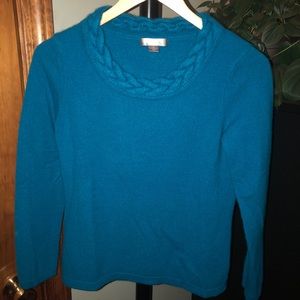 Women’s Cashmere Charter Club sweater